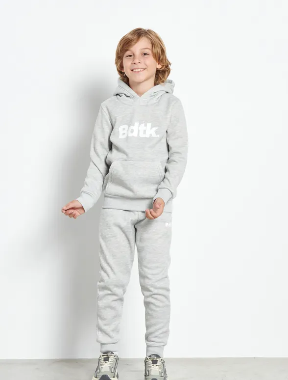 Children s unisex set with sweatshirt and jogger pants Bodytalk