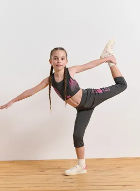 Kids high-waisted 3/4 athletic leggings for girls