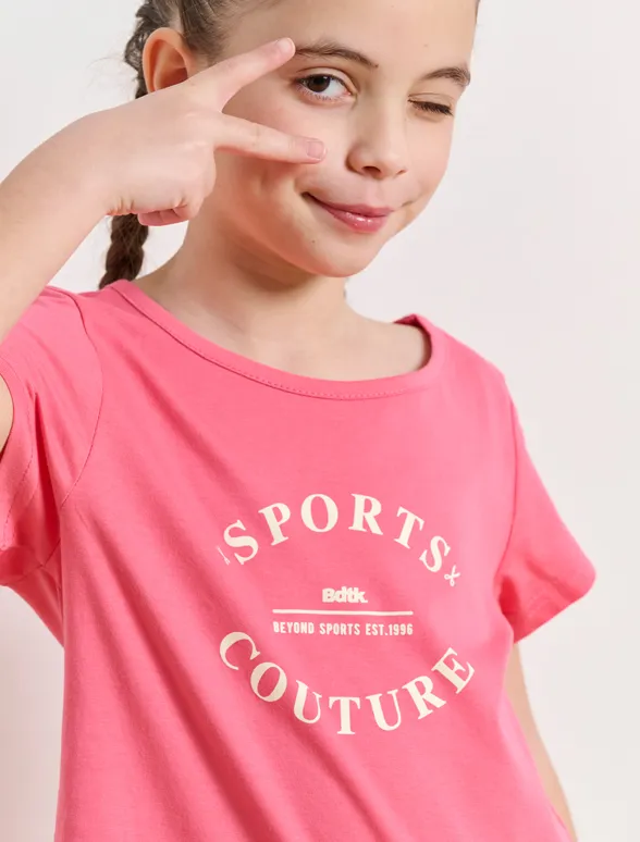 Kids short-sleeve t-shirt for girls 'BEYOND MiniMe'-mainImage-3
