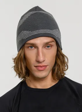 Unisex knitted beanie