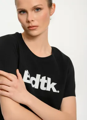 Γυναικείο κοντομάνικο t-shirt Bdtk