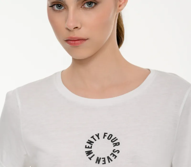 Γυναικείο κοντομάνικο t-shirt με τύπωμα-thumbPicture-2