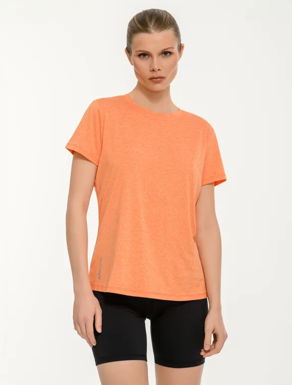 Γυναικείο αθλητικό κοντομάνικο t-shirt-mainImage-1