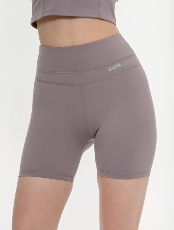 Women's athletic cycling leggings-mainImage-2
