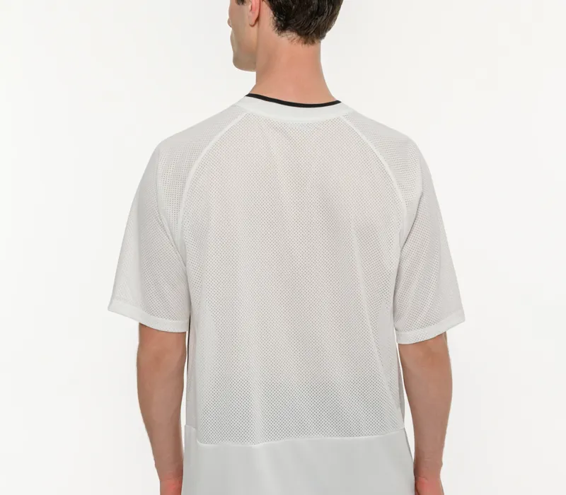 Ανδρικό αθλητικό oversized t-shirt με διάτρητο ύφασμα-thumbPicture-6