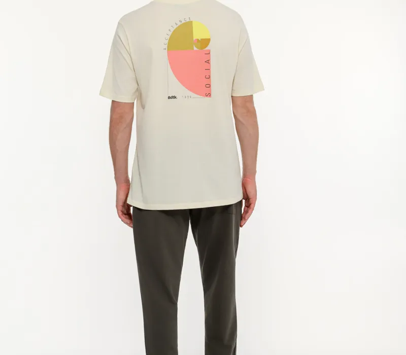 Ανδρικό κοντομάνικο t-shirt με τύπωμα στην πλάτη-thumbPicture-1