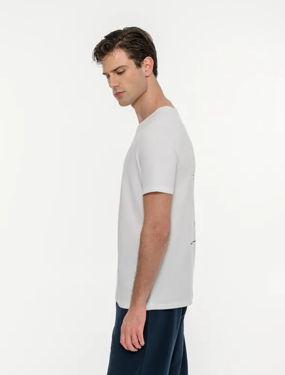 Ανδρικό κοντομάνικο t-shirt με τύπωμα στην πλάτη-mainImage-3