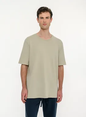 Ανδρικό κοντομάνικο t-shirt με τύπωμα στην πλάτη