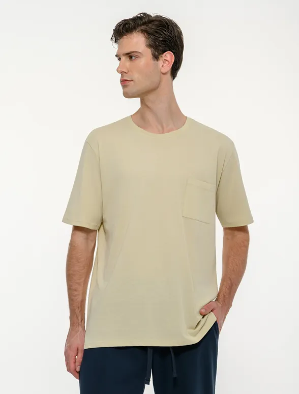 Ανδρικό κοντομάνικο t-shirt με τσέπη-mainImage-1