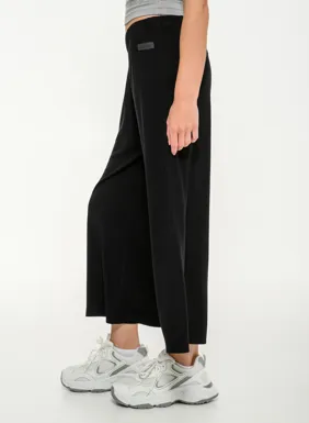 Γυναικεία wide leg φόρμα