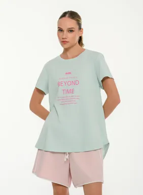 Γυναικεία oversized μπλούζα με ασύμμετρο τελείωμα