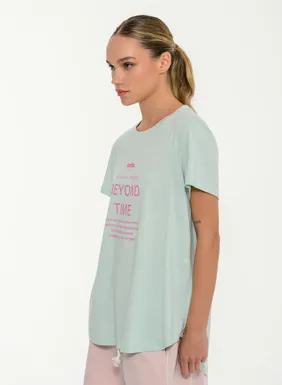 Γυναικεία oversized μπλούζα με ασύμμετρο τελείωμα