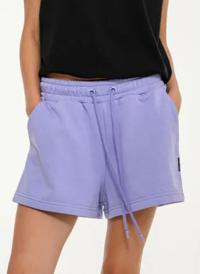 Women's short with elastic waistband