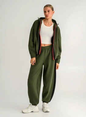 Γυναικεία φαρδιά jogger φόρμα με ρίγες